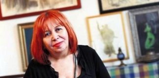 LALE MÜLDÜR KİMDİR?