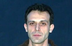 HAKAN ŞARKDEMİR KİMDİR?