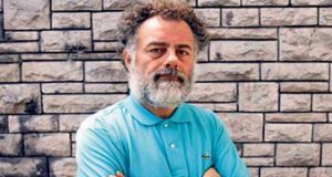 İHSAN DENİZ KİMDİR?