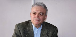 ADNAN ÖZER KİMDİR?