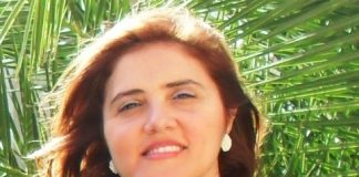 ÖZLEM TEZCAN DERTSİZ KİMDİR?