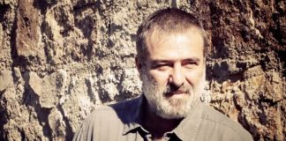 AKİF KURTULUŞ KİMDİR?