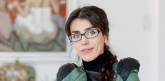 AZRA KOHEN KİMDİR?