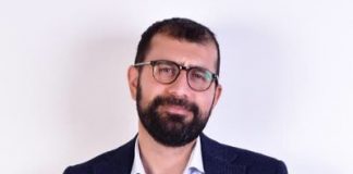 MUSTAFA AKAR KİMDİR?