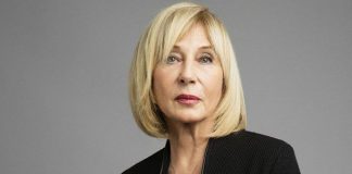 AYŞE KULİN KİMDİR?