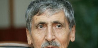 ABDURRAHİM KARAKOÇ KİMDİR?