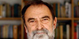 MURAT BELGE KİMDİR?