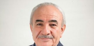 VEHBİ VAKKASOĞLU KİMDİR?