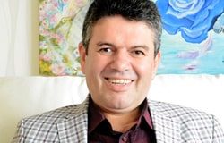 ALİŞAN KAPAKLIKAYA KİMDİR?