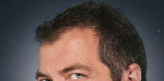 VAROL YAŞAROĞLU KİMDİR?