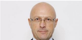 EROL MÜTERCİMLER KİMDİR?