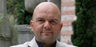 TALHA UĞURLUEL KİMDİR?