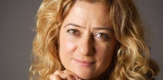 AYFER TUNÇ KİMDİR?