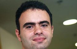 ONUR CAYMAZ KİMDİR?