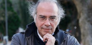 YAVUZ DİZDAR KİMDİR?