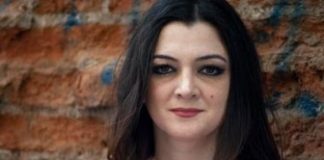 SERAY ŞAHİNER KİMDİR?