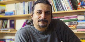 TÜRKER AYYILDIZ KİMDİR?