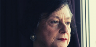 ERENDİZ ATASÜ KİMDİR?