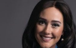 İPEK GÖKOZAN KİMDİR?