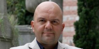 TALHA UĞURLUEL KİMDİR?