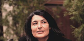 AYŞEGÜL DEVECİOĞLU KİMDİR?