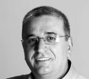 CÜNEYT ÜLSEVER KİMDİR?