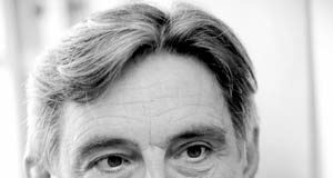 AHMET İNSEL KİMDİR?