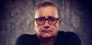 CÜNEYT ÜLSEVER KİMDİR?