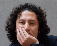 ALTAR KAPLAN KİMDİR?