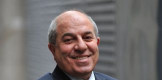 ADNAN GERGER KİMDİR?