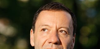 SELİM ÖZDOĞAN KİMDİR?