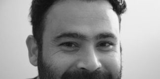 IŞIK YANAR KİMDİR?