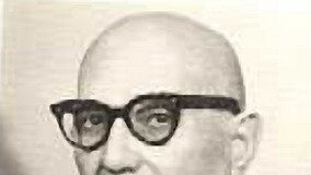 ALİ ULVİ ELÖVE KİMDİR?