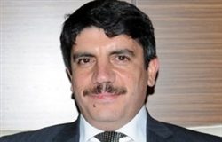 YASİN AKTAY KİMDİR?