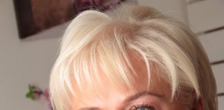 AYŞE SARIZEYBEK KİMDİR?