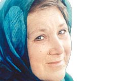 AFET ILGAZ KİMDİR?