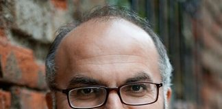 FARUK DUMAN KİMDİR?