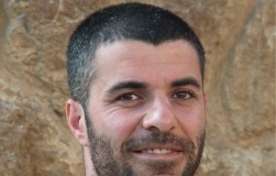 SAFTER ELMAS KİMDİR?