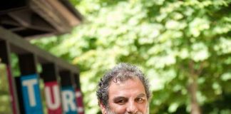 KUDSİ ERGUNER KİMDİR?