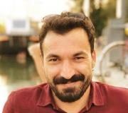 TUNCAY ŞUR KİMDİR?