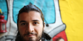 BATIKAN KÖSE KİMDİR?