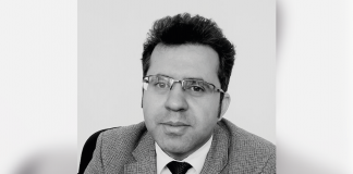 MUZAFFER ŞAKAR KİMDİR?