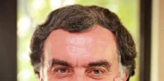 AHMET MAKAL KİMDİR?