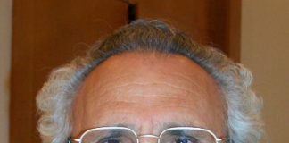 BAHATTİN AKŞİT KİMDİR?