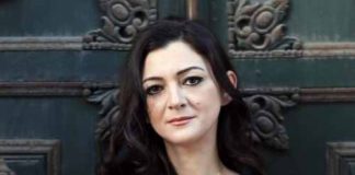 SERAY ŞAHİNER KİMDİR?